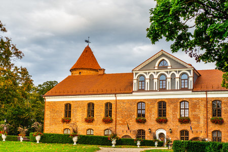 Raudondvaris Manor Castle. Gothic-Renaissance Gentry Residence, Located in the Eponymous Town of Raudondvaris, Lithuania.のeditorial素材