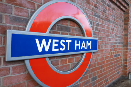 West Ham Underground Station Sign and Roundel. London, UK, 17 December 2023のeditorial素材