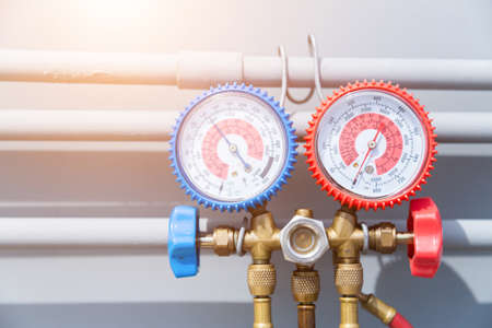 manometers measuring equipment for filling air conditionersの写真素材