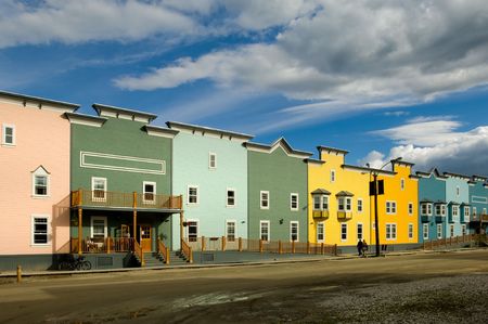 Multicolor hotel in Dawson, Yukon, Canadaの写真素材