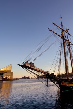 Historical frigate with National Aquarium, Inner Harbor, Baltimoreの写真素材