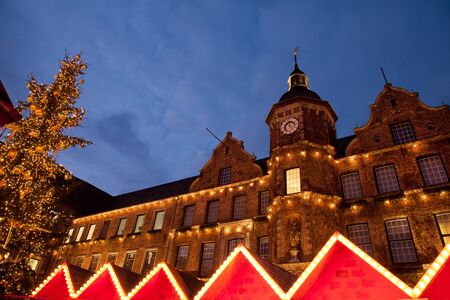 Christmas market and Altstadt town hall in Dusseldorf の写真素材