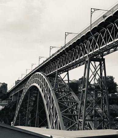 photo of the Luis bridge in the center of Porto in Portugal