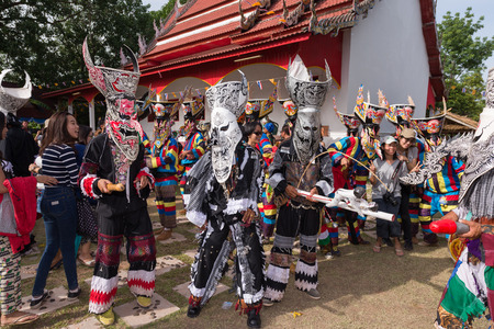 LOEI, THAILAND - JUNE 28 : Group of mascot player in Phi ta khon halloween festival on June 28 2014 in Loei, Thailandのeditorial素材