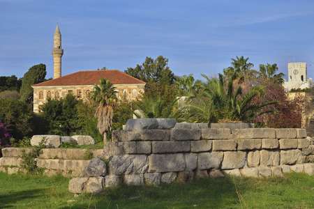 The hajji hasan mosque seen from Kos Agora, Greeceの写真素材