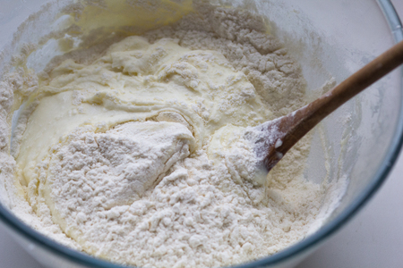dough for cheesecake pancake from cottage cheese