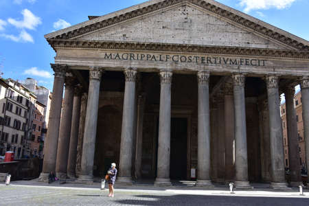 ROME, ITALY - MAY 12: Blonde woman stands in front of Pantheon in a desert Piazza della Rotonda during Italian lockdown period on May 12, 2020 Rome, RM, Italyのeditorial素材