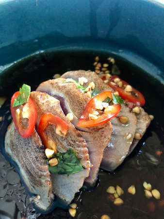 Seared tuna with sesame and soy sauce