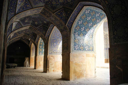 Isfahan, Iran - May 11, 2017:Mosque in Isfahan blue. Traditional ornaments and decorations. Iranのeditorial素材