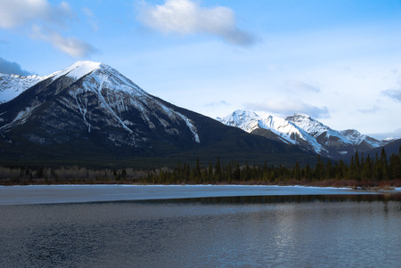 Vermilion Lake in Winter, Canadian Rockies, Alberta, Canadaの写真素材