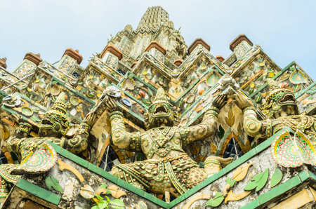 Demon and monkey supporters at the base of a small prang 