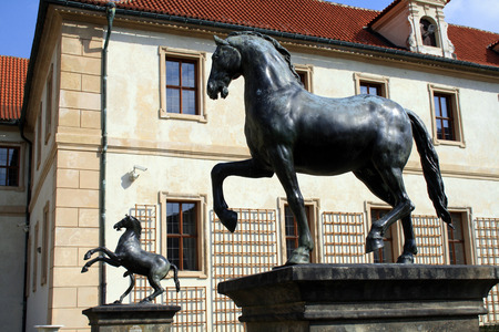 Horse statues and building of the Senate of Czech Republic in Prague. Waldstein palace garden (Valdstejnska Zahrada).のeditorial素材