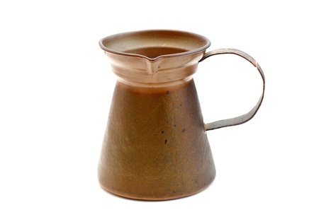 old rusty copper teapot isolated over white backgroundの写真素材