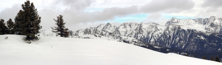 austrian alps landscape in a winter day - panoramaの写真素材