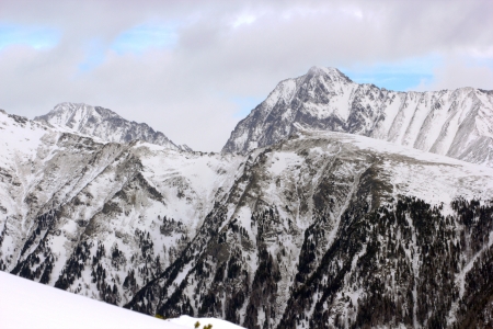 high peaks in austrian alps - winter sceneの写真素材