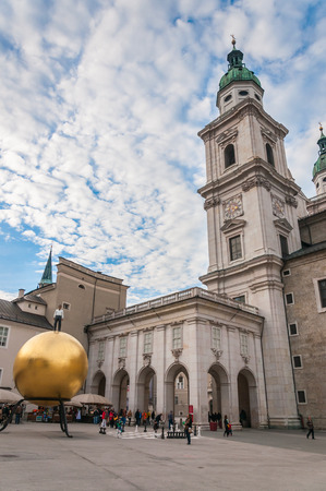 SALZBURG, AUSTRIA - OCTOBER 04, 2013: Tourist travel at Kapitelplatz Square. It is one of the biggest Baroque squares in Salzburg, Austriaのeditorial素材