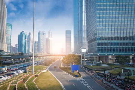 road in shanghai lujiazui financial centerのeditorial素材