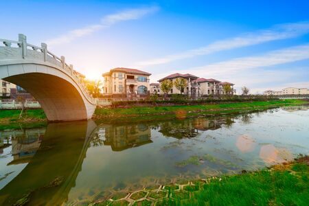 Wuting Bridge, also known as the Lotus Bridge, is a famous ancient building in the Slender West Lake in Yangzhou, China.の写真素材