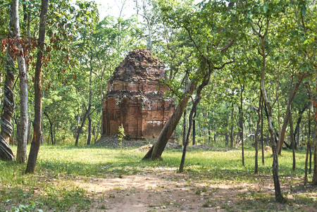 Prasat Chamres is a single red brick tower, situated a little bit deeper in the jungle.の写真素材