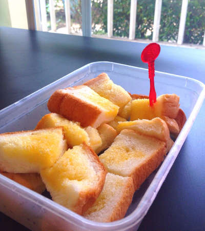 Butter bread 