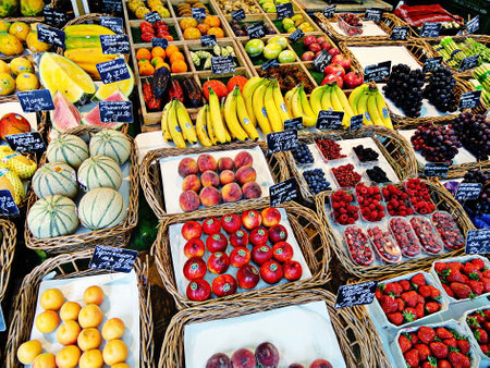 Vegetable stand in the Viktualienmarkt, Munich, Germanyのeditorial素材