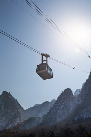 Cable car in Seoraksan Mountain, Gangwondoの写真素材