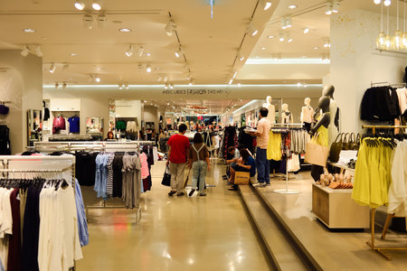 BANGKOK, THAILAND - JUNE 20, 2015: shopping center interior. Shopping malls and department stores such as Siam Paragon, Central World Plaza, Emperium, Gaysorn and Central Chidlom become shopping Mecca for shopaholicsのeditorial素材