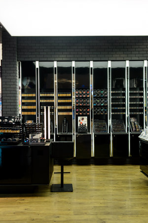 BANGKOK, THAILAND - JUNE 20, 2015: shopping center interior. Shopping malls and department stores such as Siam Paragon, Central World Plaza, Emperium, Gaysorn and Central Chidlom become shopping Mecca for shopaholicsのeditorial素材