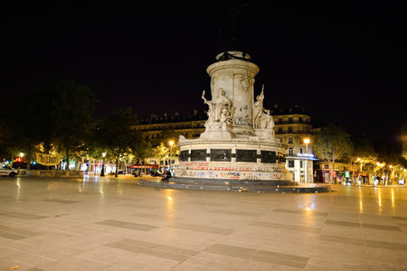 PARIS, FRANCE - AUGUST 09, 2015: Paris at night. Paris, aka City of Love, is a popular travel destination and a major city in Europeのeditorial素材