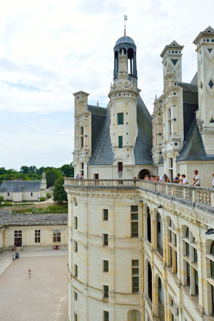 CHAMBORD, FRANCE - AUGUST 12, 2015: people visit Chateau de Chambord. Chateau de Chambord is royal medieval french castle. Unesco World heritage site.のeditorial素材