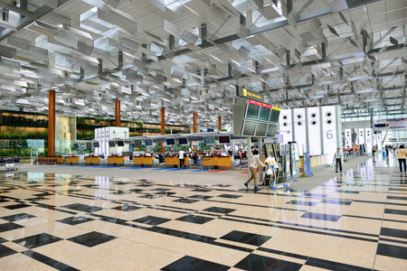 SINGAPORE - NOVEMBER 04, 2015: check-in zone at Changi Airport. Singapore Changi Airport, is the primary civilian airport for Singapore, and one of the largest transportation hubs in Southeast Asiaのeditorial素材