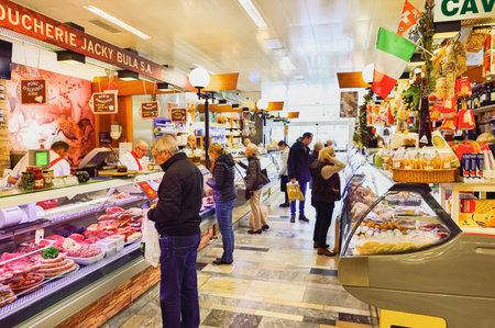 GENEVA, SWITZERLAND - NOVEMBER 18, 2015: interior of La Halle de Rive. Halle de Rive is indoor food market in Geneve, Switzerland.のeditorial素材