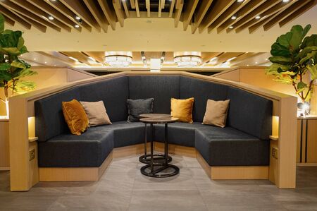 SINGAPORE - NOVEMBER 09, 2015: interior of Plaza Premium Lounge. Plaza Premium Lounge is a global service brand headquartered in Hong Kongのeditorial素材