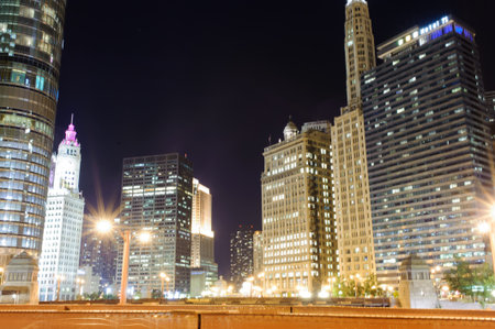 CHICAGO, USA - OCTOBER 04, 2011: Chicago downtown. Chicago is the third most populous city in the United States, after New York City and Los Angelesのeditorial素材