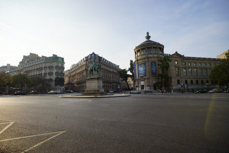PARIS - SEP 08: streets of Paris on September 08, 2014 in Paris, France. Paris, aka City of Love, is a popular travel destination and a major city in Europeのeditorial素材