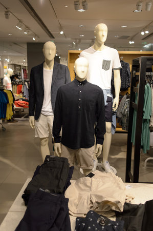 SHENZHEN, CHINA - MAY 17, 2015: shopping center interior. Shenzhen is a major city in the south of Southern China's Guangdong Province, situated immediately north of Hong Kong Special Administrative Region.のeditorial素材