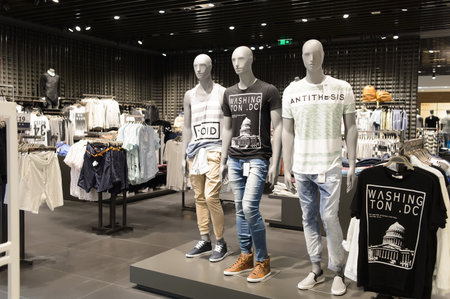 SHENZHEN, CHINA - MAY 17, 2015: shopping center interior. Shenzhen is a major city in the south of Southern China's Guangdong Province, situated immediately north of Hong Kong Special Administrative Region.のeditorial素材