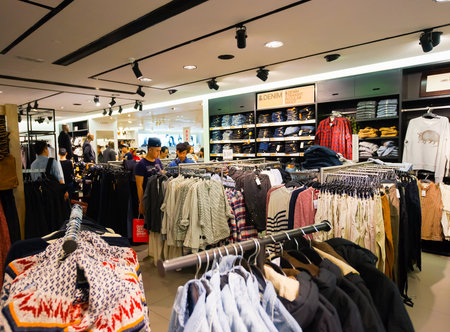 HONG KONG - OCT 18: shop interior on October 18, 2014 in Hong Kong. In Hong Kong a wide selection of clothing boutiques, designer flagship stores, restaurants, and even daily shows and exhibitionsのeditorial素材