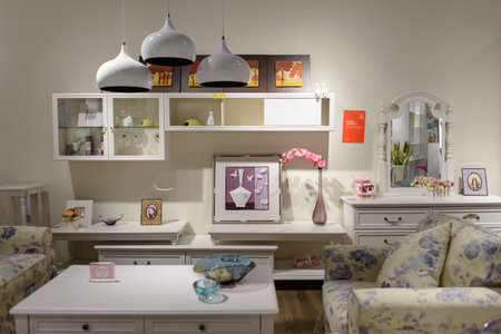 SHENZHEN, CHINA-APRIL 13: shopping center in ShenZhen on April 13, 2014 in Shenzhen, China. ShenZhen is regarded as one of the most successful Special Economic Zones.のeditorial素材