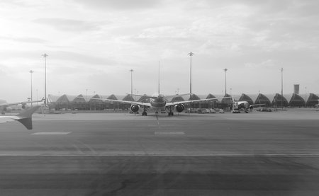 BANGKOK - OCT 27: Bangkok Airport on October 27, 2011 in Bangkok, Thailand. Suvarnabhumi Airport is one of two international airports serving Bangkok, Thailand.のeditorial素材