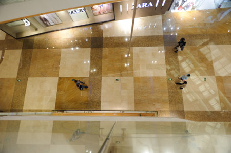 SHENZHEN, CHINA-MARCH 28: shopping store in ShenZhen on March 28, 2010 in Shenzhen, China. ShenZhen is regarded as one of the most successful Special Economic Zones.のeditorial素材