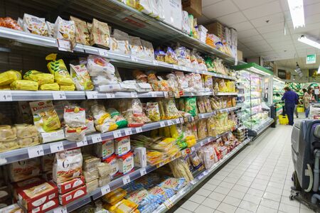 VENICE - SEPTEMBER 14: supermarket interior on September 14, 2014 in Venice, Italy. If you need water, fruits, yoghurt, then supermarkets are a good way of saving some money in Veniceのeditorial素材