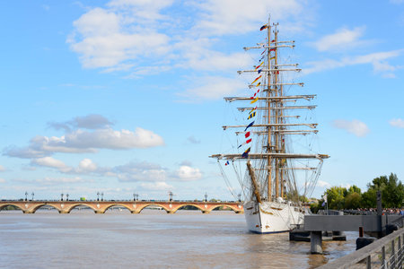 BORDEAUX, FRANCE - AUGUST 13, 2015: view on Garonne River. Bordeaux is a port city on the Garonne...