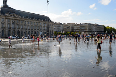 BORDEAUX, FRANCE - AUGUST 13, 2015: streets of Bordeaux. Bordeaux is a port city on the Garonne River in the Gironde department in southwestern France.のeditorial素材