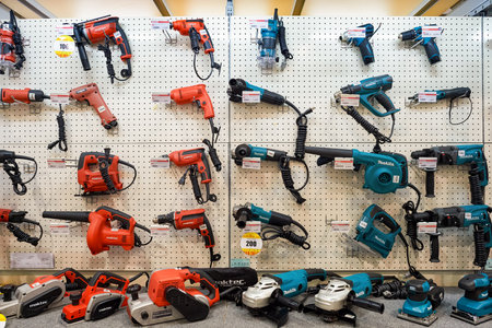 PATTAYA, THAILAND - FEBRUARY 24, 2016: inside HomePro store. The store provide advice and facilities for installation and maintenance of a wide range of domestic featuresのeditorial素材