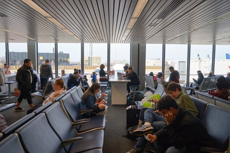 CHICAGO - MARCH 22, 2016: inside of O'Hare International Airport. O'Hare is a major hub for American Airlines and United Airlines, as well as a hub for regional carrier Air Choice One.のeditorial素材