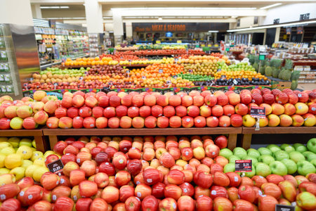 CHICAGO, IL - CIRCA MARCH, 2016: inside Jewel-Osco store. Jewel-Osco is a supermarket chain headquartered in Itasca, Illinois, a Chicago suburb.のeditorial素材