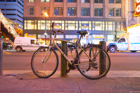 CHICAGO, IL - CIRCA MARCH, 2016: Chicago at dusk. Chicago is the third most populous city in the United States.のeditorial素材