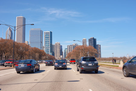 CHICAGO, IL - MARCH 25, 2016: Chicago traffic in the daytime. Chicago is the third most populous city in the United States.のeditorial素材