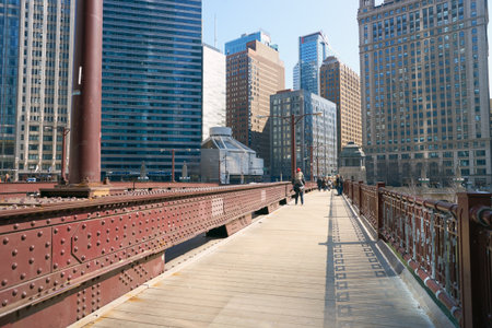 CHICAGO, IL - CIRCA MARCH, 2016: view of the bridge at Chicago downtown in the daytime. Chicago is the third most populous city in the United States.のeditorial素材